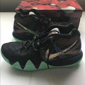 Nike Kyrie 4